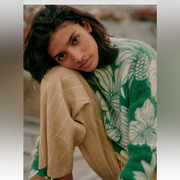 Sezane Sweaters - Sézane Julieta Sweater - Green and Cream Floral Print